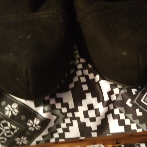 GUESS BOOTIES - Picture 5 of 5